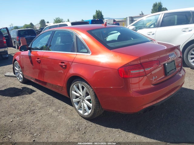 2013 AUDI A4 WAUKFAFL4DN014505 Photo 2