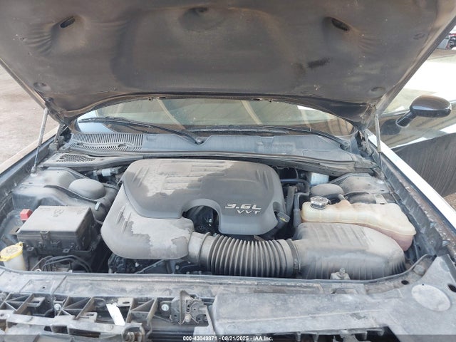 Dodge Challenger 2018 2C3CDZAG4JH302927 Image 10