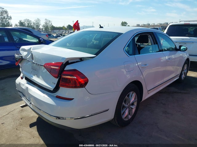 Volkswagen tsi 2017 1VWAT7A33HC010140 Image 4