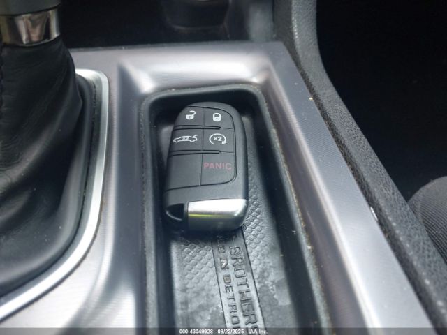 2021 DODGE CHARGER 2C3CDXCTXMH587586 Photo 10