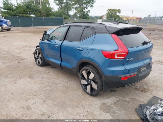 2023 VOLVO XC40 RECHARGE PURE ELECTRIC YV4ED3UM4P2982670 Photo 2
