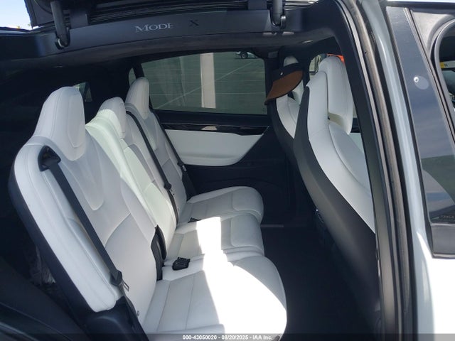 5YJXCDE2XHF076555 Tesla MODEL X