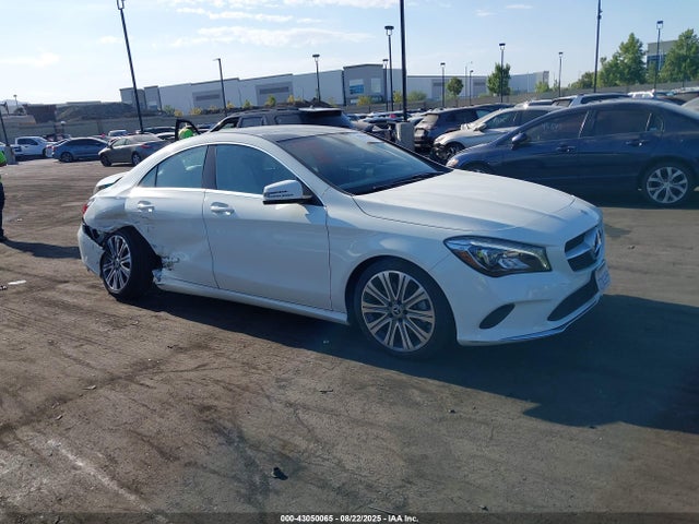 Mercedes-Benz m270 2018 WDDSJ4EB0JN535959 Image 13