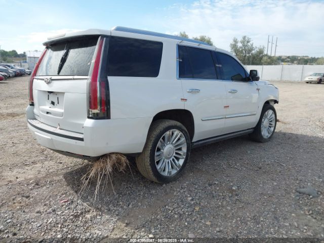 2017 CADILLAC ESCALADE 1GYS4DKJ2HR285957 Photo 3
