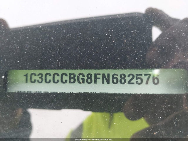 1C3CCCBG8FN682576 Chrysler 200