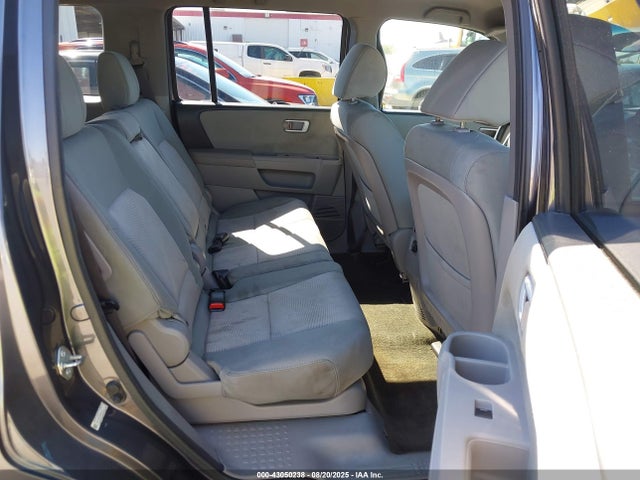 Honda j35z4 2015 5FNYF3H21FB015772 Image 8