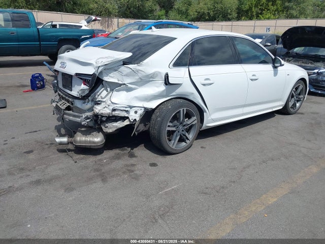 2018 AUDI A4 WAUENAF44JA034233 Photo 3