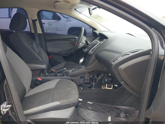 1FADP3F24EL460264 Ford Focus