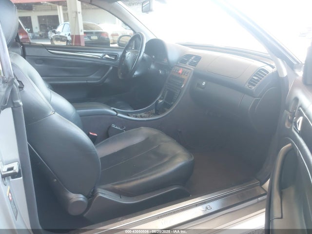 2002 MERCEDES-BENZ CLK 55 AMG WDBLK74G92T119849 Photo 4