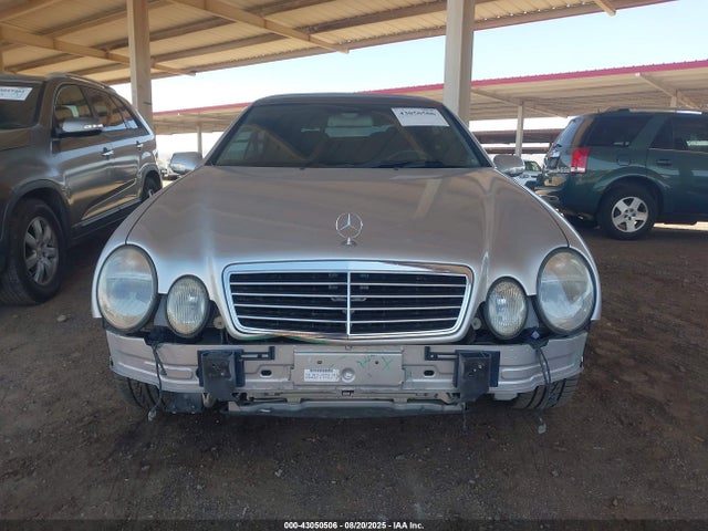 2002 MERCEDES-BENZ CLK 55 AMG WDBLK74G92T119849 Photo 5