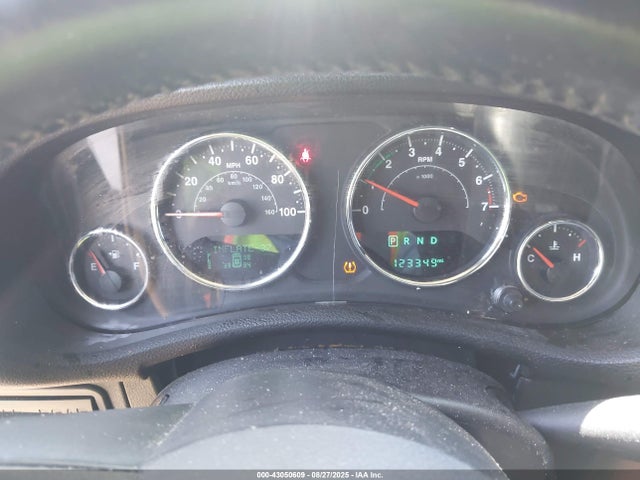 1C4BJWFG4HL703527 Jeep Wrangler