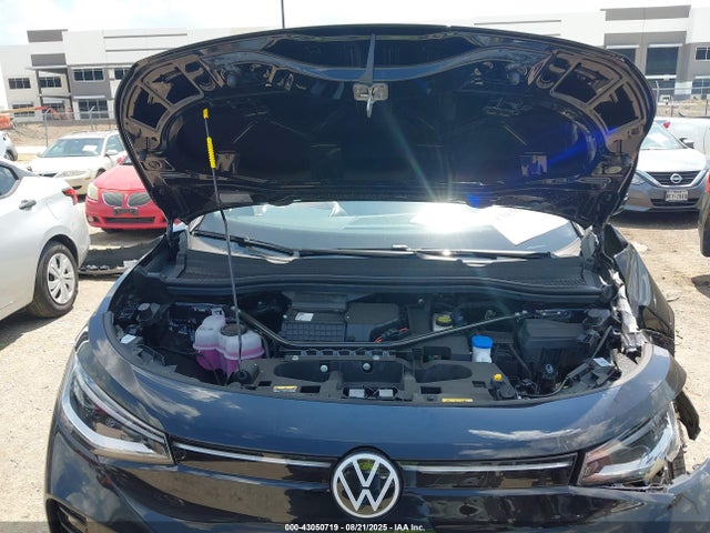 Volkswagen 2025 2025 1V2VRPE81SC006733 Image 10
