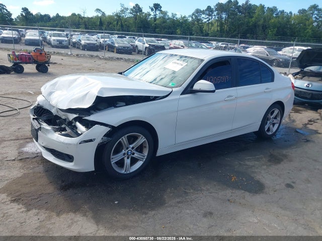 BMW 328I 2015 WBA3B5C58FF961265 Image 2