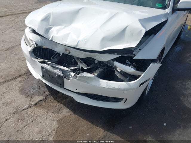 BMW 328I 2015 WBA3B5C58FF961265 Image 6