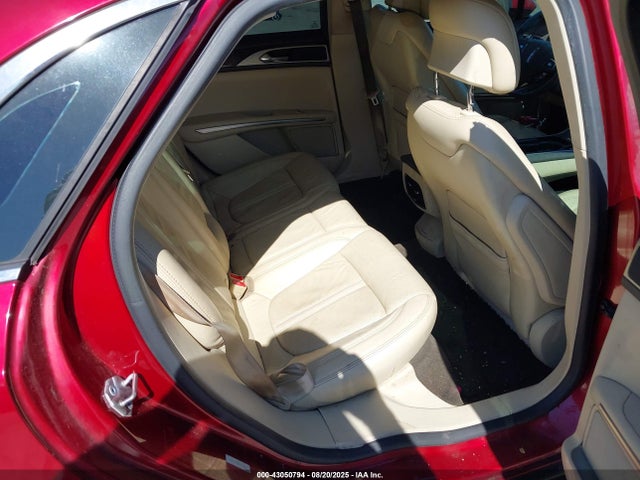 3LN6L2GK7ER820406 Lincoln 2014