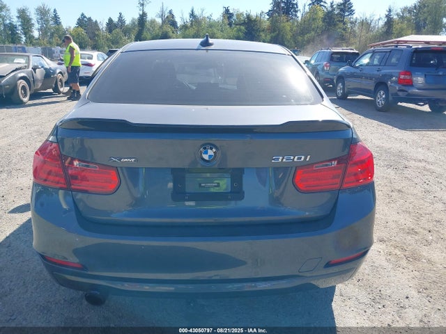 BMW 320i 2015 WBA3C3C50FK203204 Image 16