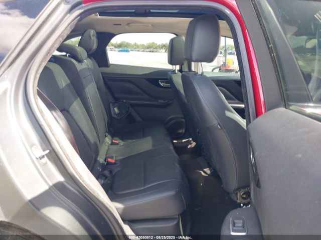 2017 JAGUAR F-PACE SADCJ2BV0HA099816 Photo 7