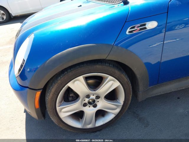2005 MINI COOPER S WMWRH33555TK55755 Photo 5
