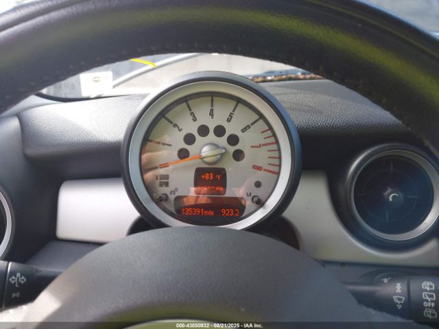 2009 MINI COOPER WMWMF33589TW77640 Photo 6