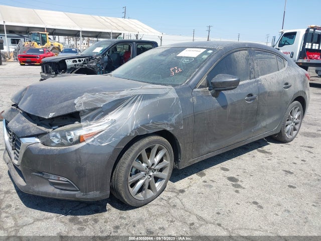 JM1BN1V39J1158139 Mazda py