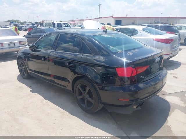 2016 AUDI A3 WAUA7GFFXG1011027 Photo 2