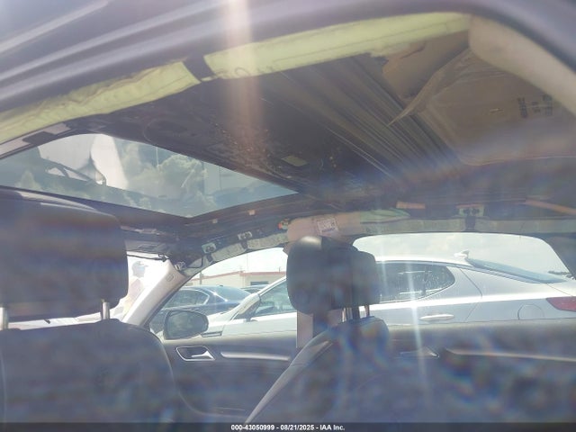 2016 AUDI A3 WAUA7GFFXG1011027 Photo 5