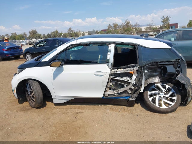 WBY1Z6C30HV949564 BMW 2017