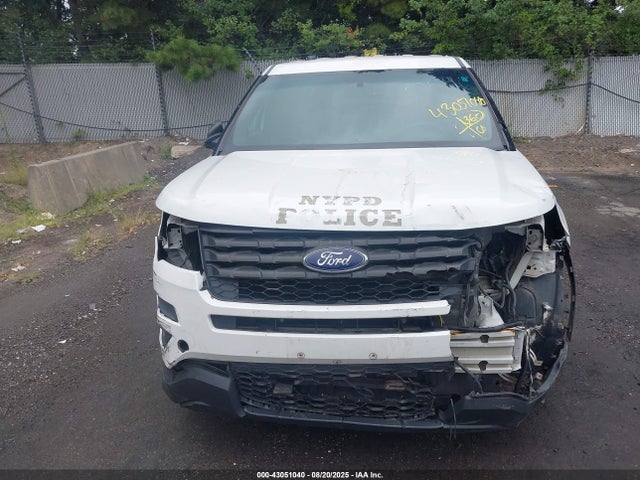1FM5K8AR9GGC42360 Ford Explorer