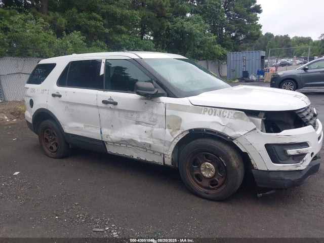 1FM5K8AR9GGC42360 Ford Explorer