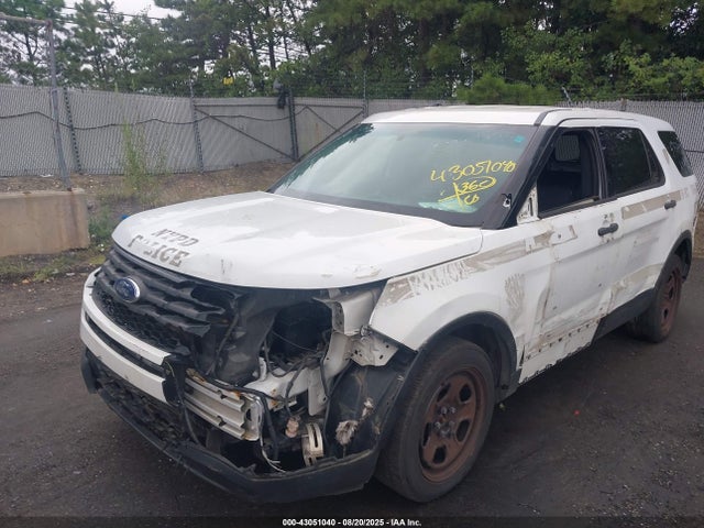 1FM5K8AR9GGC42360 Ford Explorer