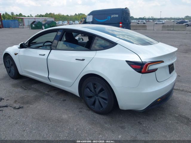 2025 TESLA MODEL 3 5YJ3E1EA8SF897451 Photo 2