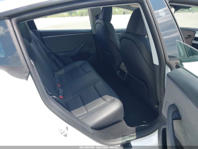 2025 TESLA MODEL 3 5YJ3E1EA8SF897451 Photo 7