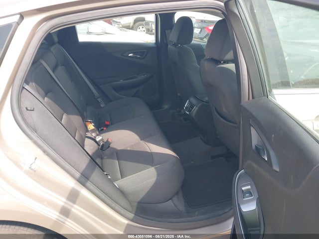 1G1ZD5ST8SF120069 Chevrolet lfv