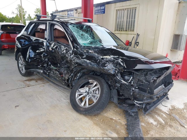 2021 AUDI Q3 WA1DECF31M1142714 Photo 0