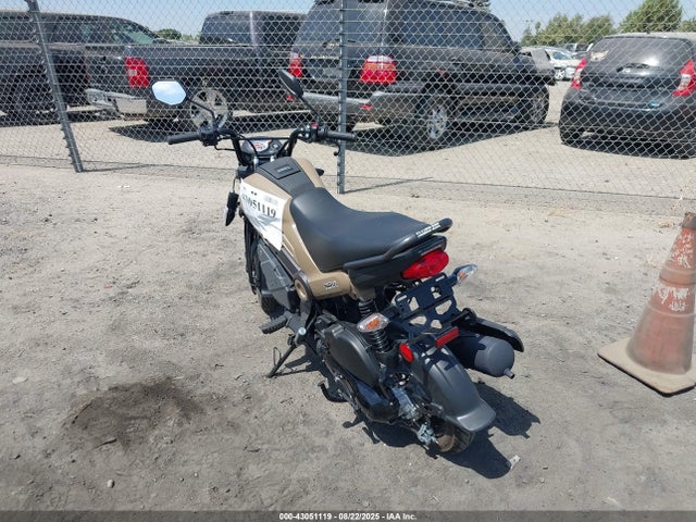 3H1JK0718PD100704 Honda Jk07e-3000001