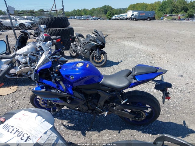 Yamaha 2024 2024 JYARM38E5RA013469 Image 13