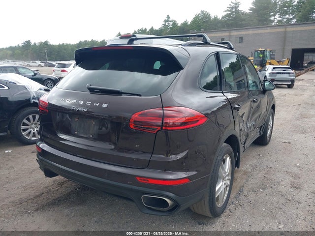 Porsche Cayenne 2016 WP1AA2A24GKA36252 Image 4