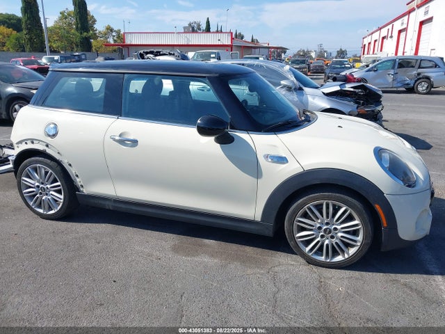 WMWXP7C56K2A53738 Mini Hardtop