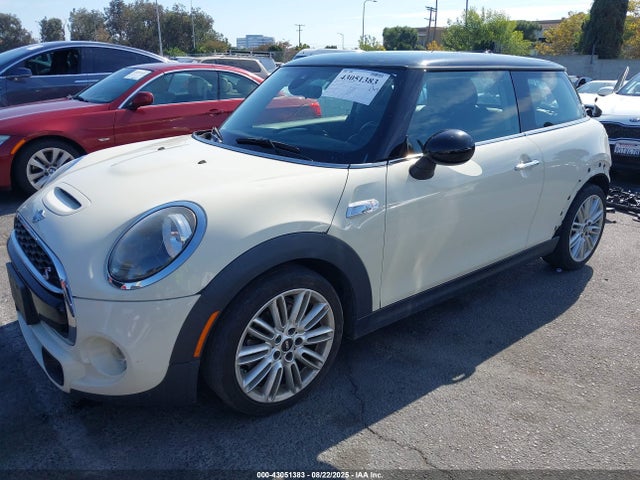 WMWXP7C56K2A53738 Mini Hardtop