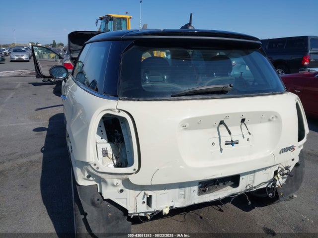 WMWXP7C56K2A53738 Mini Hardtop