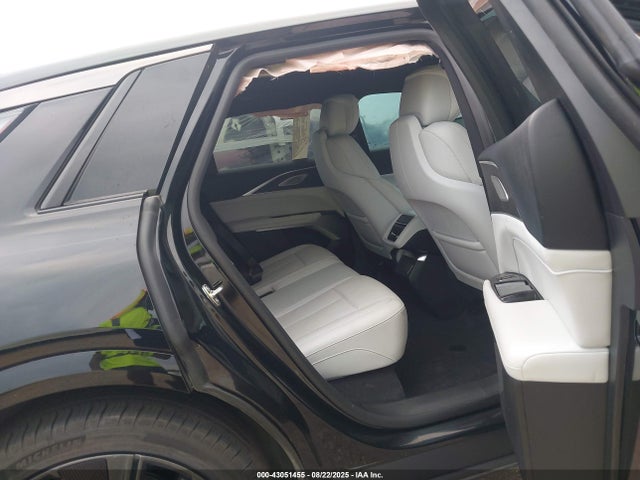 2024 CADILLAC LYRIQ 1GYKPWRL4RZ126448 Photo 7