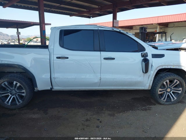 GMC l3b 2023 1GTPHAEKXPZ126878 Image 12