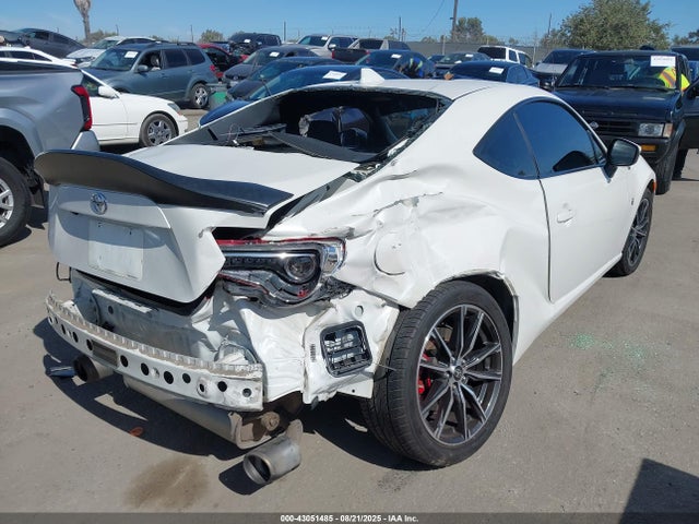JF1ZNAA17L8753381 Toyota na
