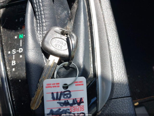 5YFBURHEXFP353992 Toyota 2zr-fe