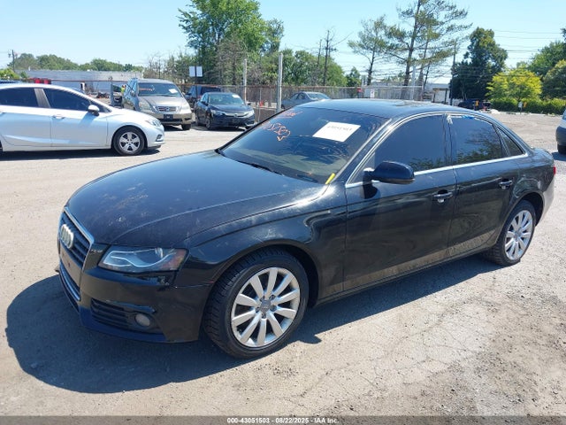 2011 AUDI A4 WAUFFAFL4BN023090 Photo 1