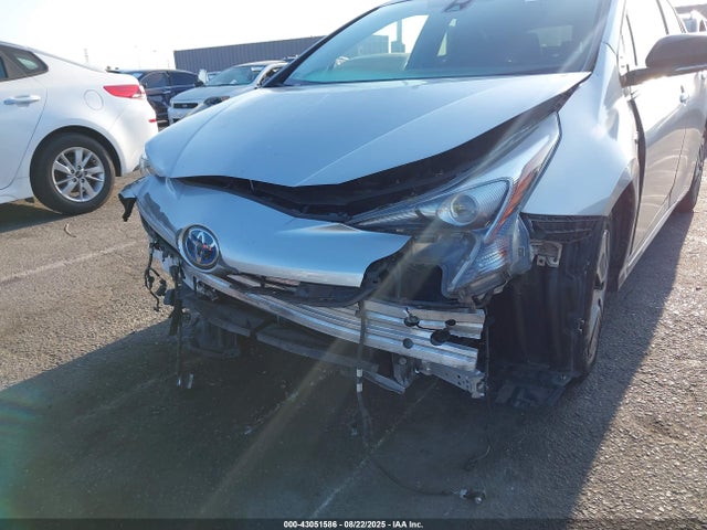 JTDKBRFU1J3062458 Toyota 2zr-fxe,1nm