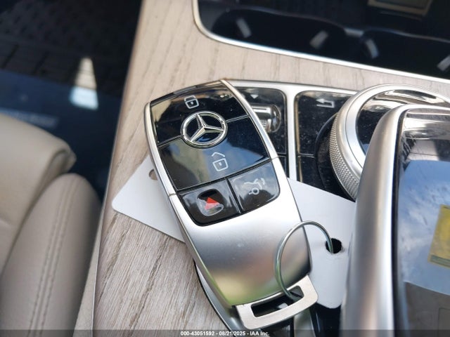 Mercedes-Benz m276 2018 WDD1J6FB1JF019755 Image 11