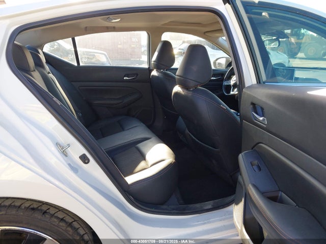 Nissan 2020 2020 1N4BL4CV4LN305531 Image 8