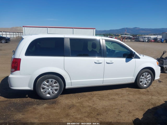 2C4RDGBGXJR302935 Dodge Grand Caravan