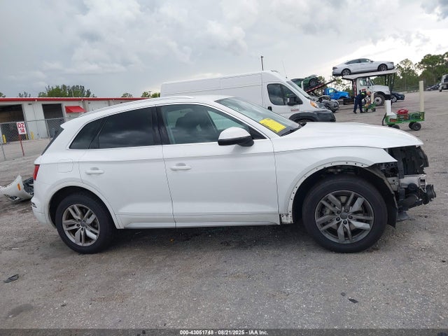 Aukcja sprzedaży 2018 Audi Q5 2.0t Premium/2.0t Tech Premium, vin: WA1ANAFY2J2205618, numer aukcji: 43051748